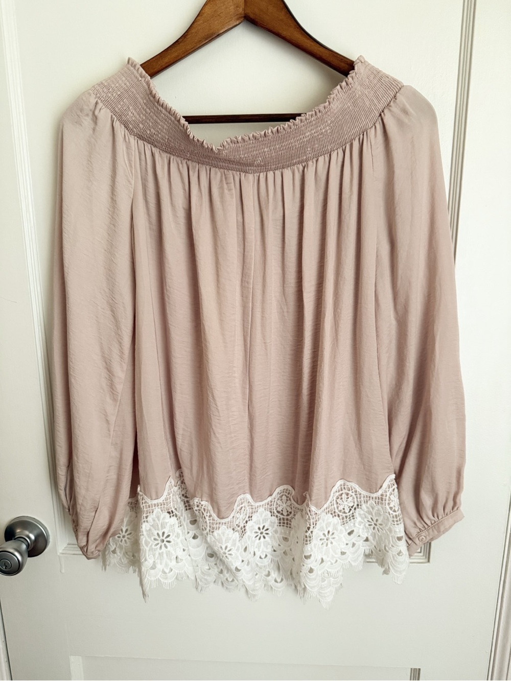 Mustard Seed Blush Pink Smocked Neck Blouse with White Lace Trim - Picture 8 of 9